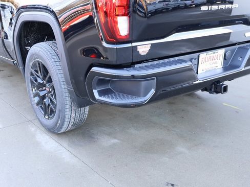 New 2026 GMC Sierra 1500 Elevation image 29