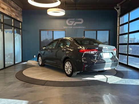 Used 2026 Toyota Corolla LE w/ LE Premium Package FWD image 5