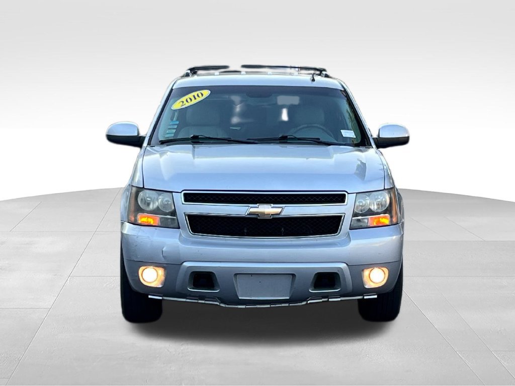 Used 2010 Chevrolet Tahoe LT RWD image 2