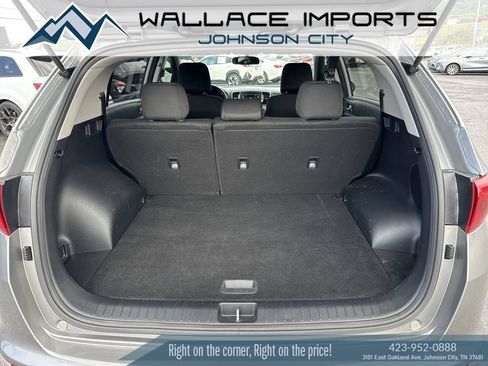 Used 2019 Kia Sportage LX AWD/4WD image 40