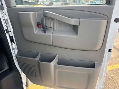 New 2025 Chevrolet Express 2500 LS w/ Driver Convenience Package image 15