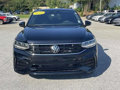 Certified 2024 Volkswagen Tiguan SE R-Line FWD image 2