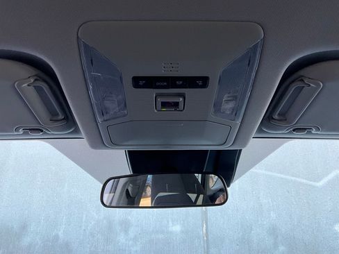 Used 2025 Toyota RAV4 XLE image 16