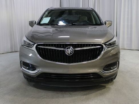 Used 2020 Buick Enclave Essence w/ LPO, Floor Liner Package image 26