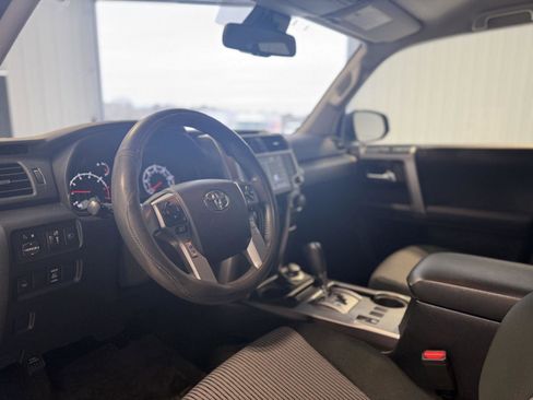 Used 2021 Toyota 4Runner SR5 image 10