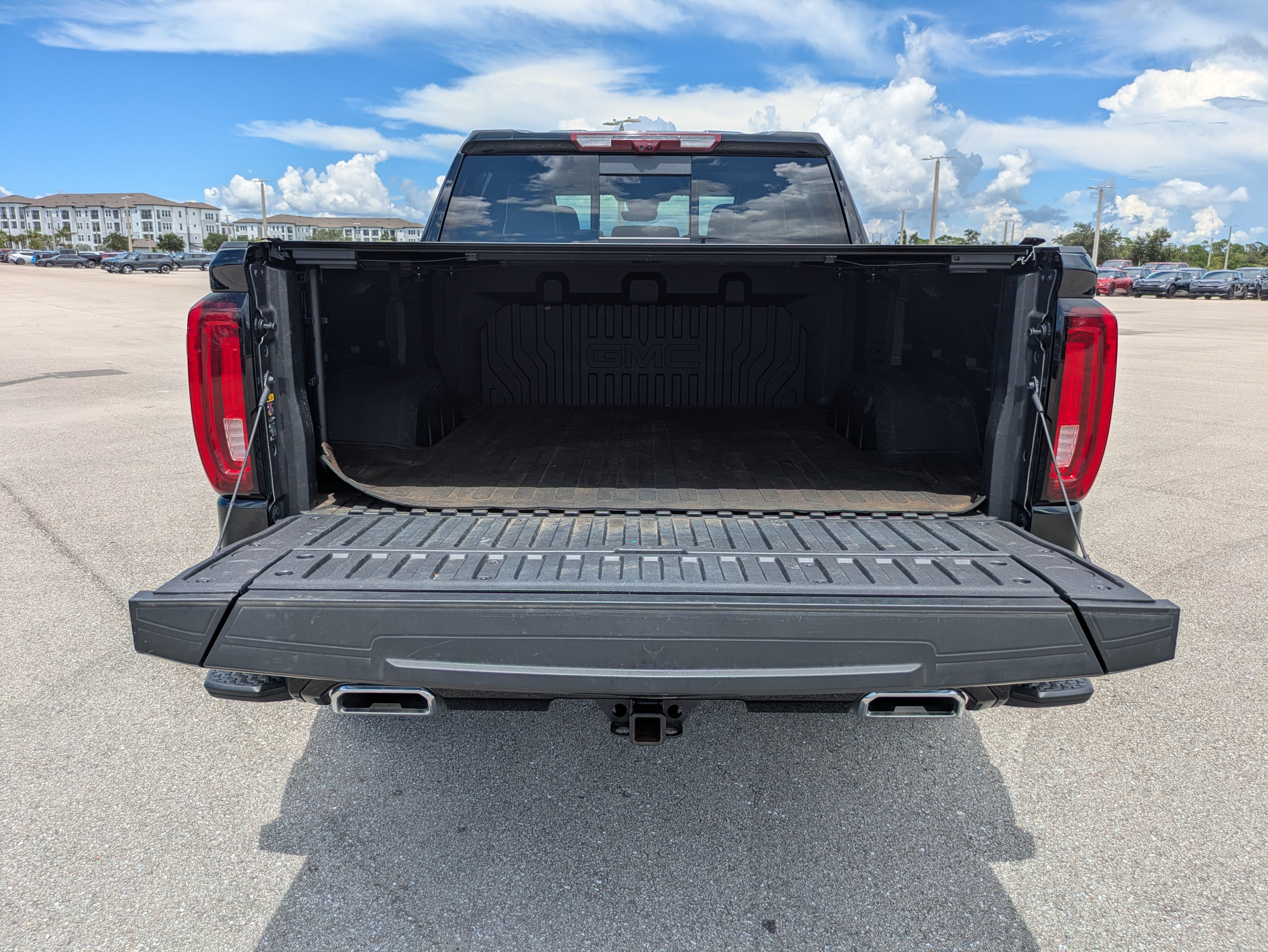 Used 2024 GMC Sierra 1500 Denali Ultimate AWD/4WD image 13