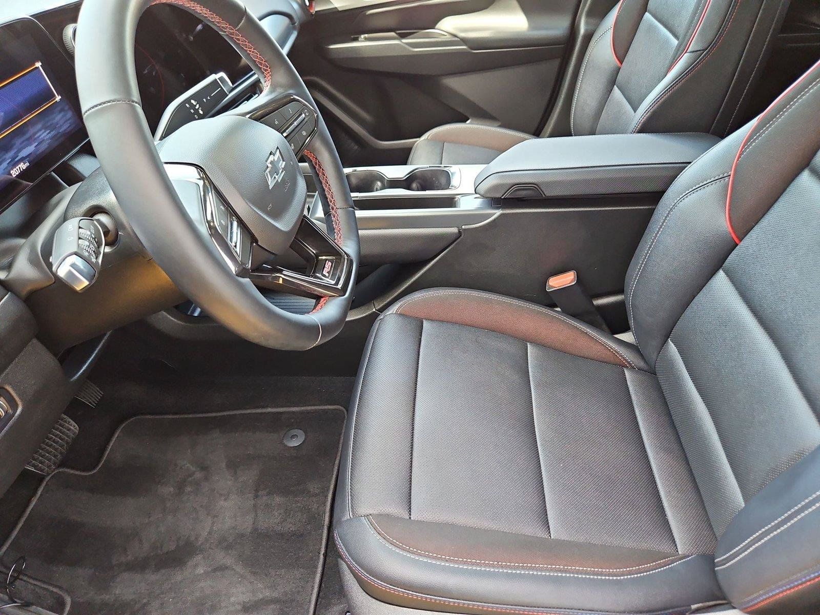 Used 2025 Chevrolet Equinox EV RS w/ Convenience Package II FWD image 11