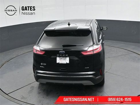 Used 2024 Ford Edge SEL w/ Convenience Package image 38