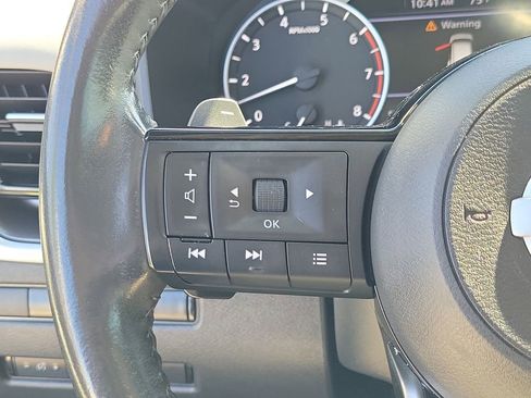 Certified 2021 Nissan Rogue SV w/ Premium Package image 26