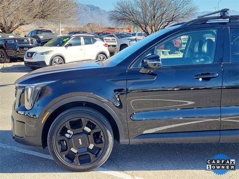 Used 2024 Kia Sorento SX image 8