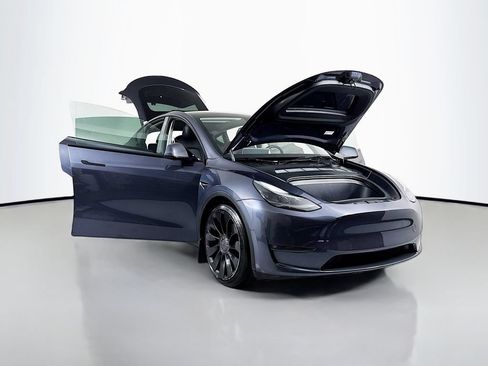 Used 2022 Tesla Model Y Performance AWD/4WD image 28