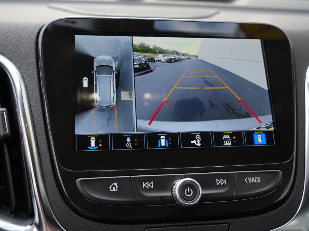Certified 2024 Chevrolet Equinox Premier AWD/4WD image 38