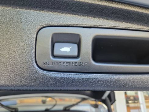 Certified 2025 Honda CR-V EX-L image 11