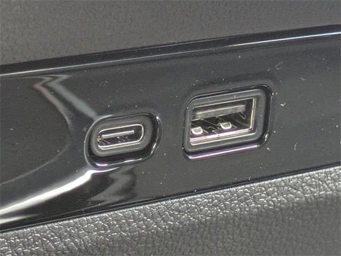 New 2026 Buick Enclave Sport Touring w/ Power Package image 24