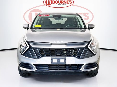 Used 2023 Kia Sportage LX AWD/4WD image 5