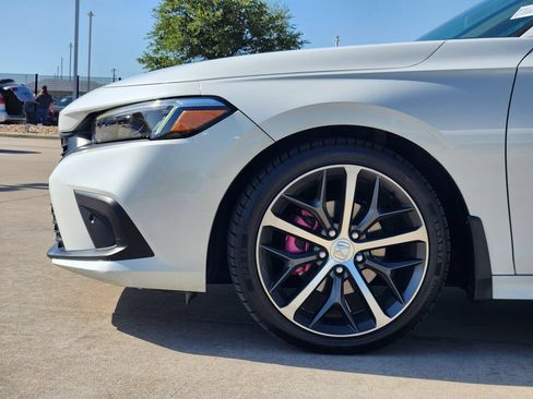 Certified 2022 Honda Civic Touring image 8