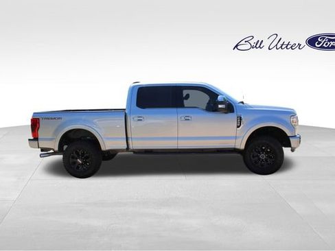Certified 2021 Ford F250 Platinum w/ Tremor Off-Road Package AWD/4WD image 4