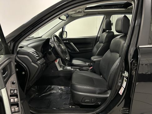 Used 2015 Subaru Forester 2.5i Limited w/ Popular Package #2 image 4