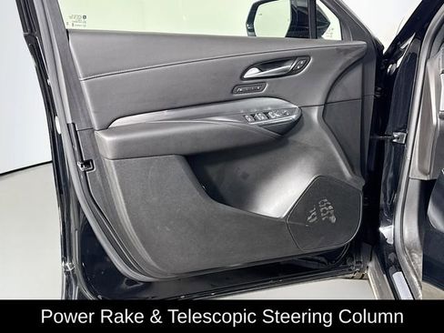 Used 2024 Cadillac XT4 Premium Luxury w/ Technology Package image 14