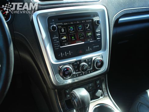 Used 2017 GMC Acadia Limited SLT image 16