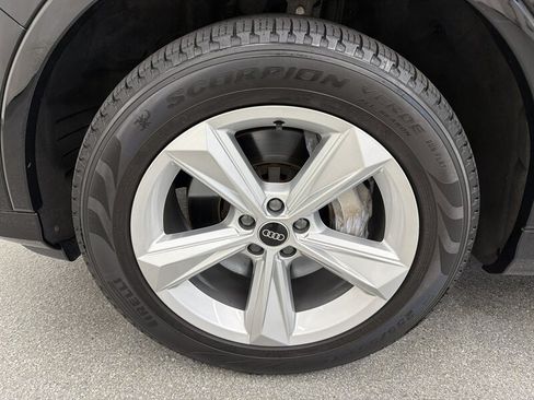 Used 2022 Audi Q7 2.0T Premium Plus AWD/4WD image 17