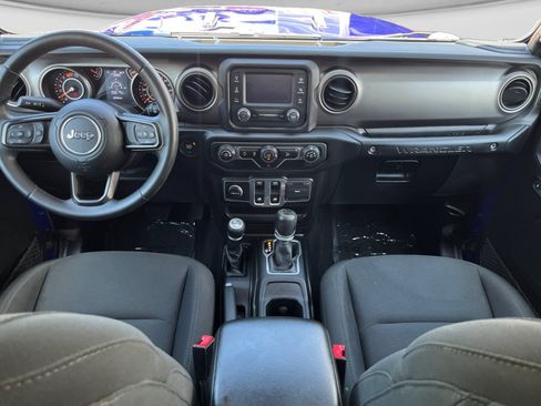 Used 2018 Jeep Wrangler Sport AWD/4WD image 10