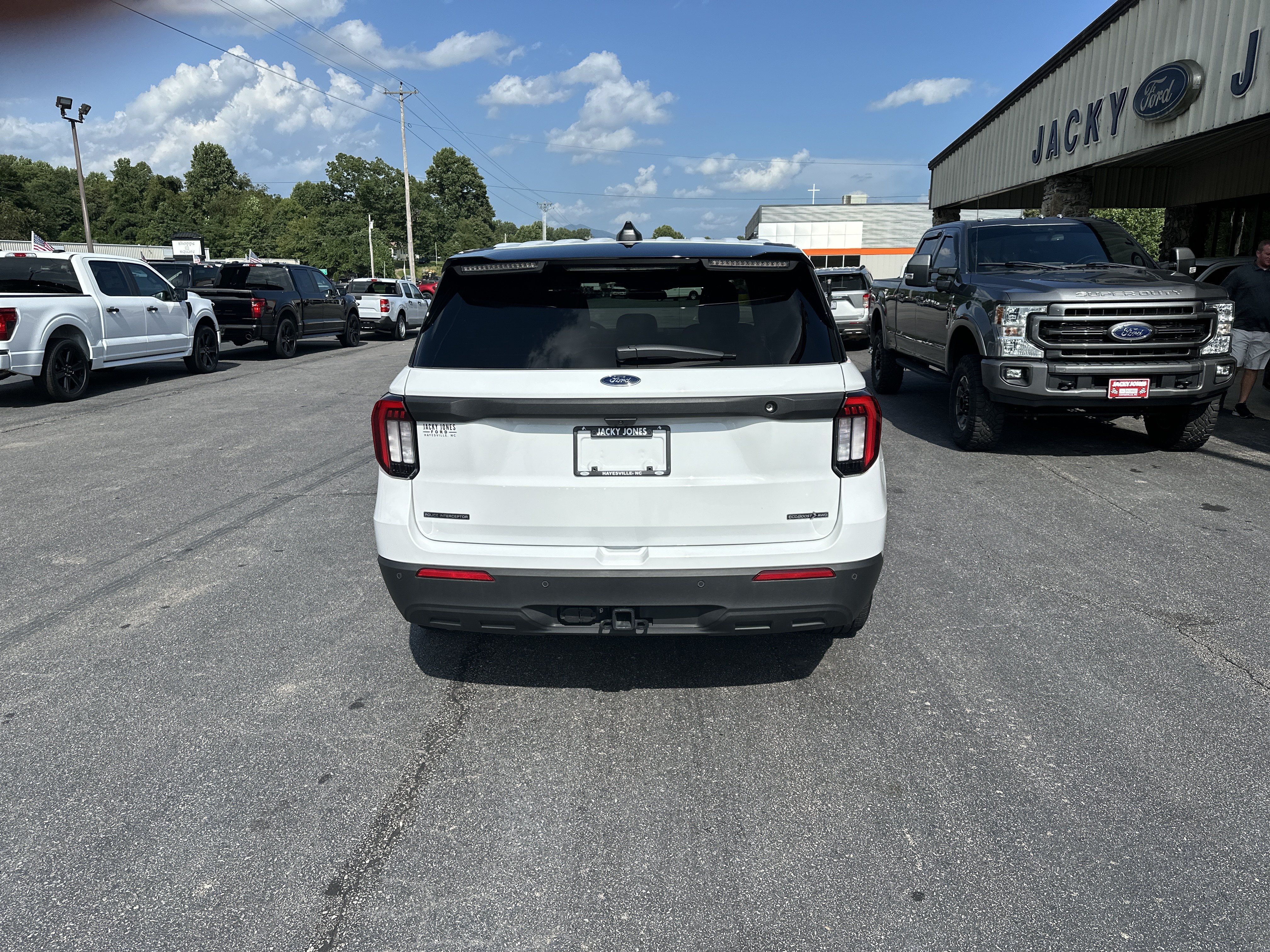 Used 2026 Ford Explorer 4WD Police Interceptor w/ Ready For The Road Package image 7