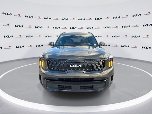 Used 2024 Kia Telluride EX X-Line AWD/4WD image 3