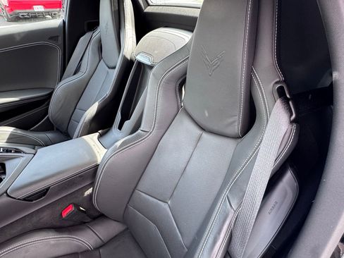 Used 2024 Chevrolet Corvette Stingray Convertible w/ 1LT image 16