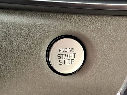 New 2025 Kia Sorento EX image 17