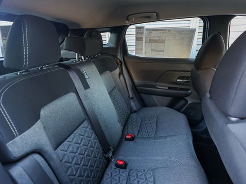 New 2026 Nissan Kicks SV image 18