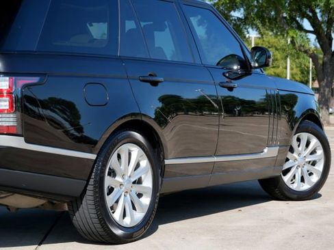 Used 2016 Land Rover Range Rover HSE AWD/4WD image 27