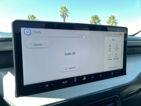 Used 2025 Ford Maverick XLT FWD image 22