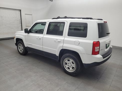 Used 2016 Jeep Patriot Sport w/ Power Value Group AWD/4WD image 3