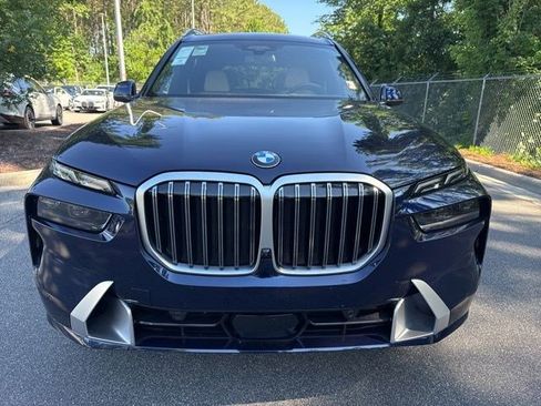Certified 2026 BMW X7 xDrive40i w/ Executive Package AWD/4WD image 10