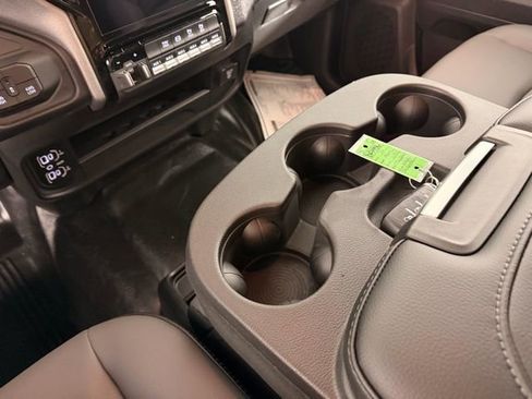 New 2026 RAM 2500 Tradesman AWD/4WD image 23