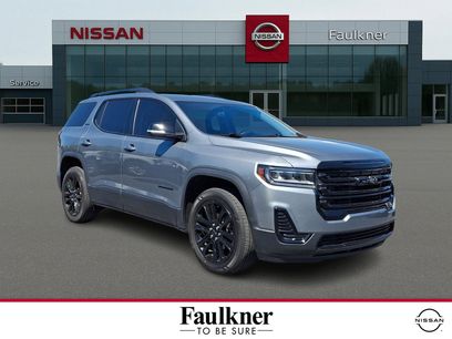 Used 2023 GMC Acadia SLE w/ Driver Convenience Package