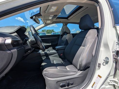 Used 2019 Nissan Altima 2.5 SV AWD/4WD image 13