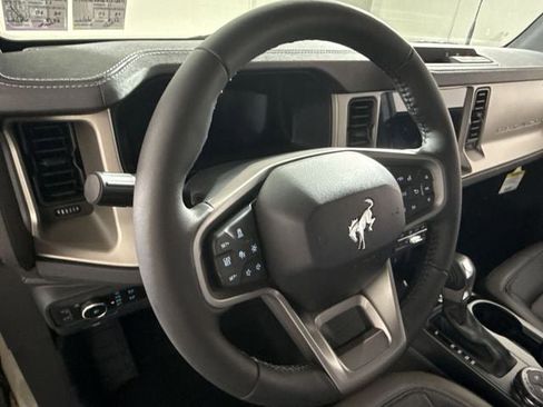 New 2025 Ford Bronco Outer Banks image 18