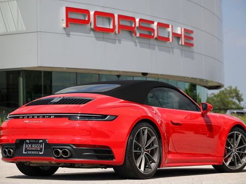 Certified 2024 Porsche 911 Cabriolet image 19