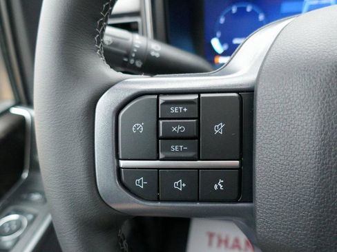 New 2026 Ford F250 Lariat w/ Black Appearance Package image 18