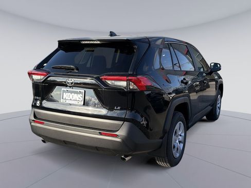 New 2025 Toyota RAV4 LE image 7