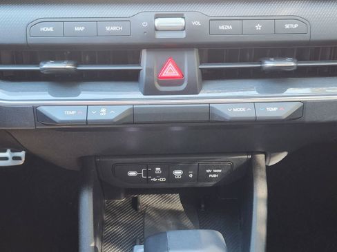 Certified 2025 Kia K4 GT-Line Turbo image 19