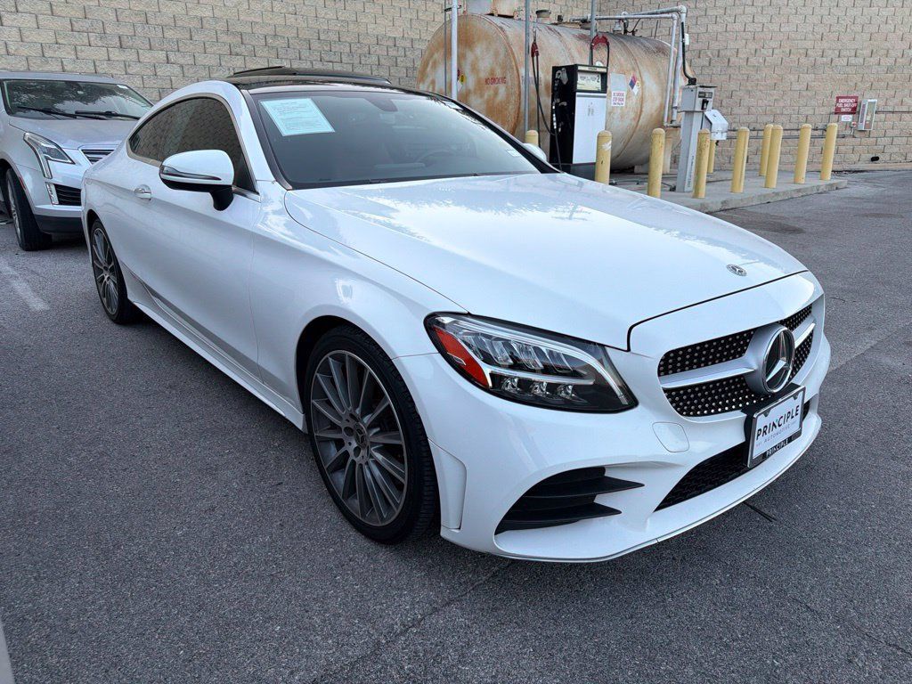 Used 2019 Mercedes-Benz C 300 Coupe image 4