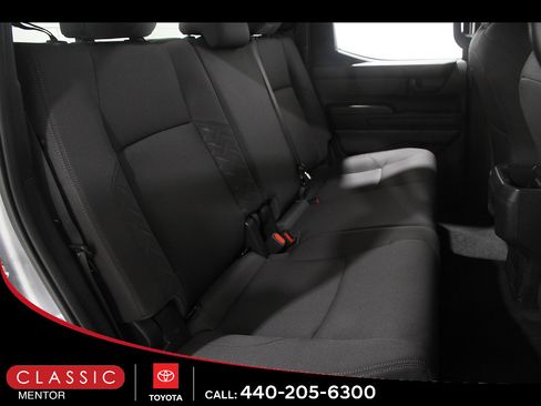 Certified 2025 Toyota Tacoma SR5 AWD/4WD image 19