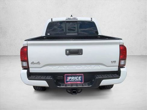 Used 2023 Toyota Tacoma SR AWD/4WD image 6