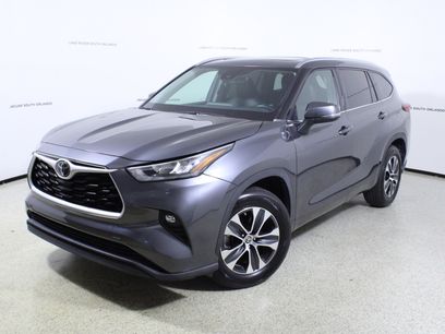 Used 2020 Toyota Highlander XLE