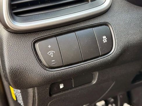 Used 2017 Kia Sorento LX image 20