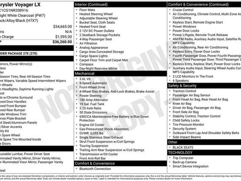 Used 2022 Chrysler Voyager LX image 33