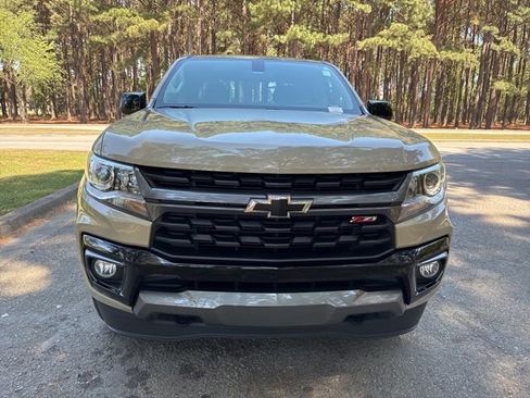 Used 2022 Chevrolet Colorado Z71 AWD/4WD image 8